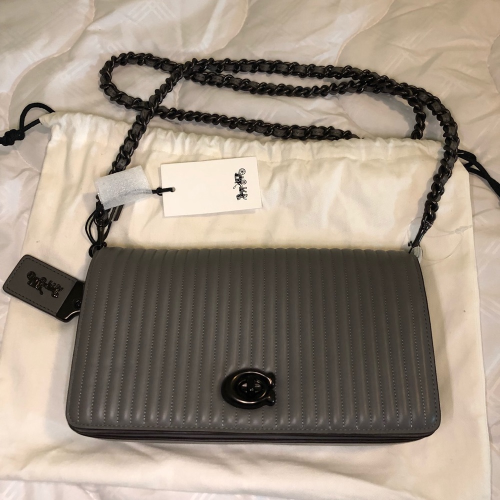 Coach quilted Dinky bag. - Picture 1 of 4